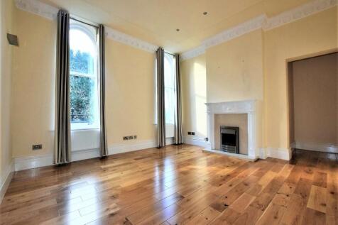 Lounge (Main)