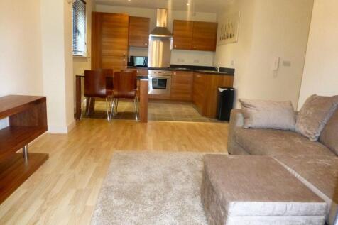 Lounge/Kitchen