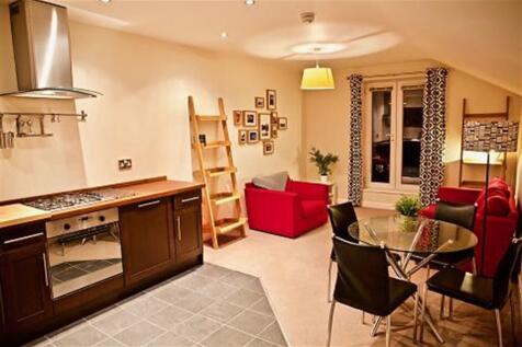Kitchen/Living Room
