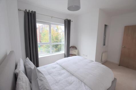 bedroom 3 (2)