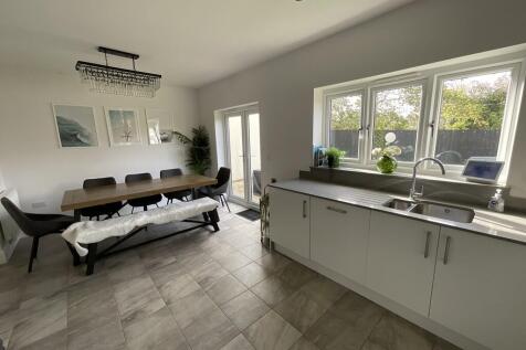 20251007_13350934...