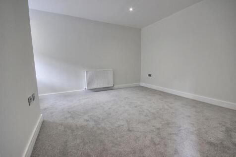 No 5 Bedroom 4.jpg