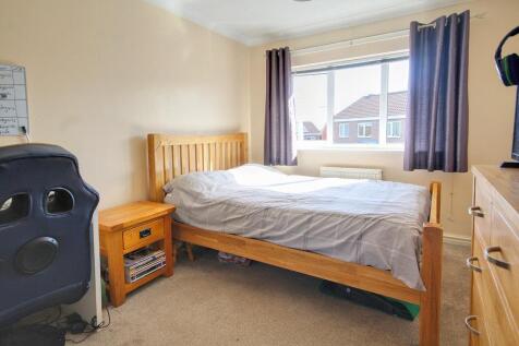 Main Bedroom 1