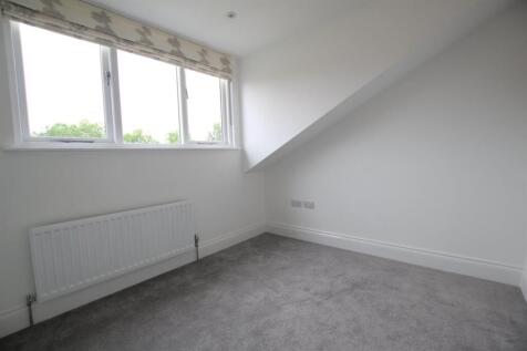 77 main st room5.jpg