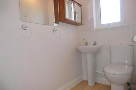 toilet.jpg
