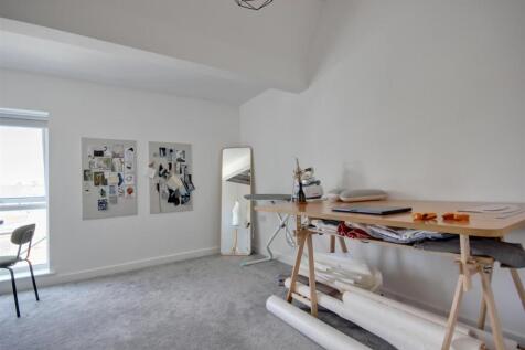 The Penthouse (6).jpg