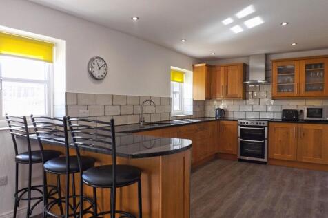 Kitchen diner_lzn.jpg