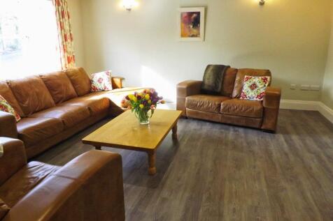 Sitting room 2_lzn.jpg