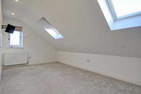 Bedroom 3.jpg