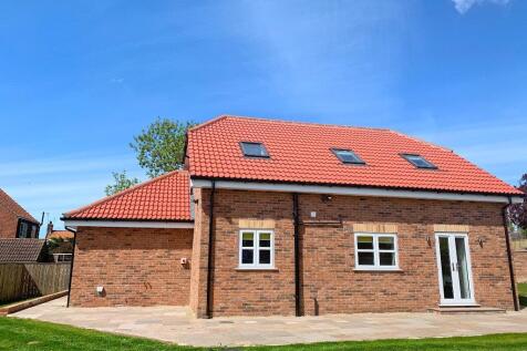 Rear of property_lzn.jpg