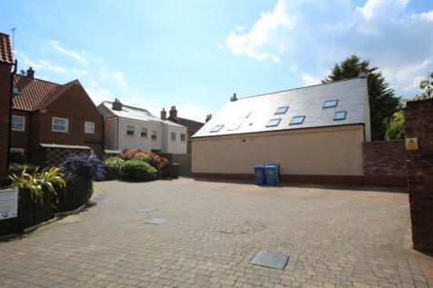 Shared Courtyard Parking