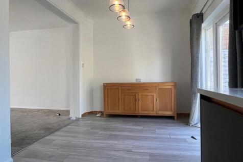 Dining area.jpg