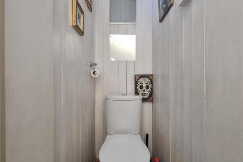 WC.jpg