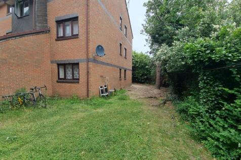Property Image 9