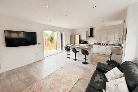 Kitchen/Living Room
