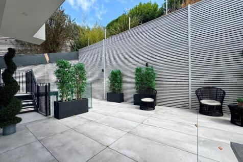 Property Image 25
