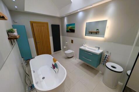 Luxury Family Bathroom