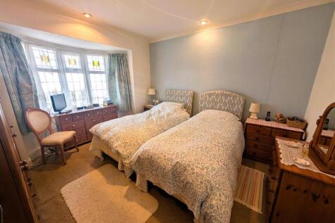 27 park bed1 new.jpg