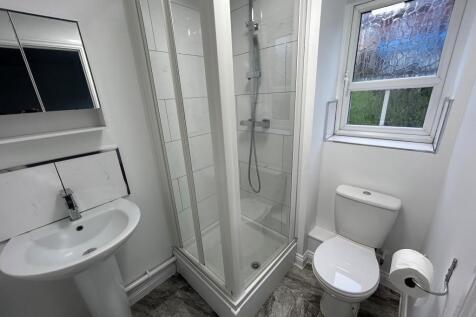 Ensuite_lge.jpg