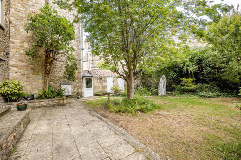 Property Image 12