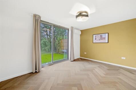 1 Acorn Close - 9oTCH2S6MNlk5ofhorXi.jpg