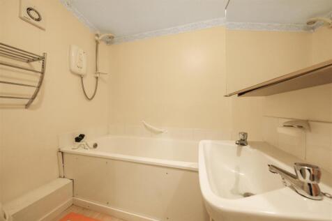 2 Eskdale Close - GH7kVzEzza74U5FMqica.jpg
