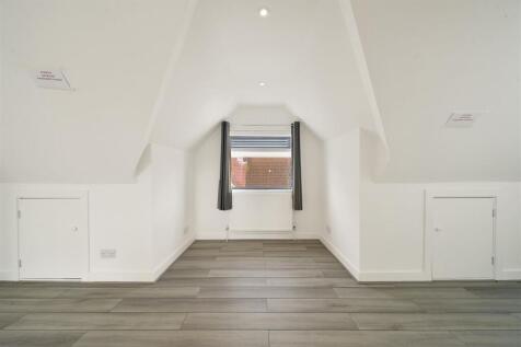 First Floor, 3 Tring Avenue - bGYWijt8U91jfeXMKwBZ