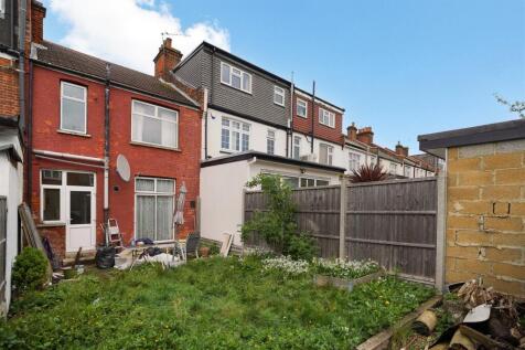 16 Rosebank Avenue - KI9VPhu7TlFK62HQJPiD.jpg