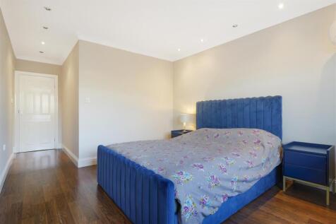 234 Watford Road - Fp7vOE0omOZWoMzSxu2n.jpg