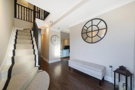 234 Watford Road - NyFRjk2P34zywU8PO6aa.jpg