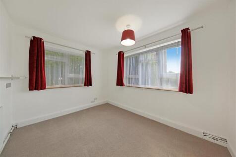 71 The Paddocks - ld98fxheMq5MS1biNE1H.jpg