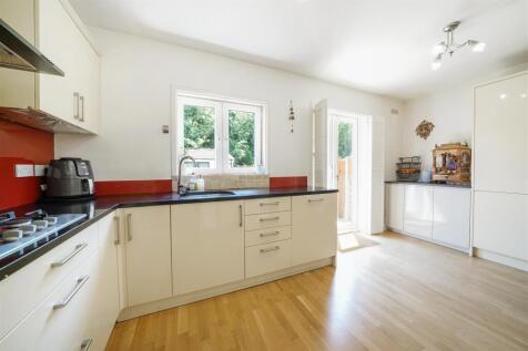104 Elton Avenue - 1NDIP91fRJrzXWxK1hPP.jpg