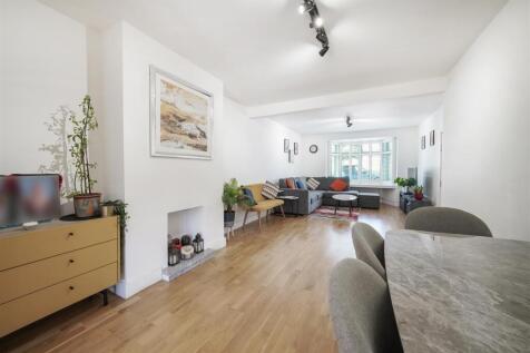 104 Elton Avenue - lGmF0GmTnlBtYEazwAts.jpg