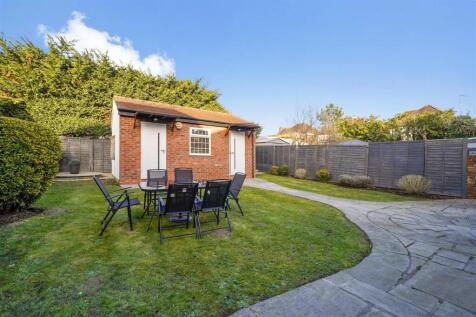 12 Grendon Gardens - NnGaupJ2WZncseDvyOM6.jpg