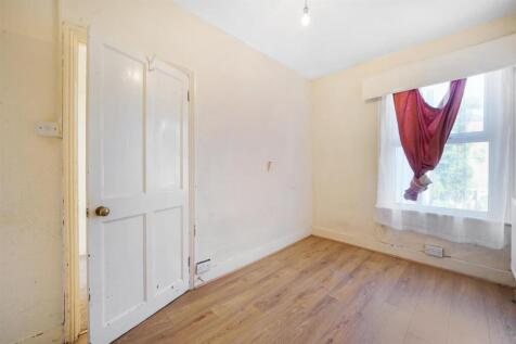 16 Priory Park Road - C8Zb7gQc332xvUawZIVe.jpg