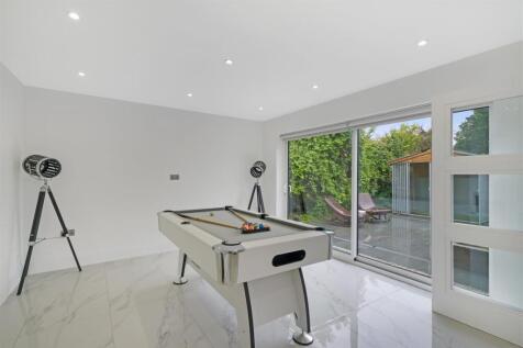 4 Sackville Close - xzRfCEhbFKusIqbnZu0M.jpg