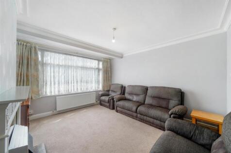 136 Cavendish Avenue - vafAEs57resr4ZZIOBRv.jpg