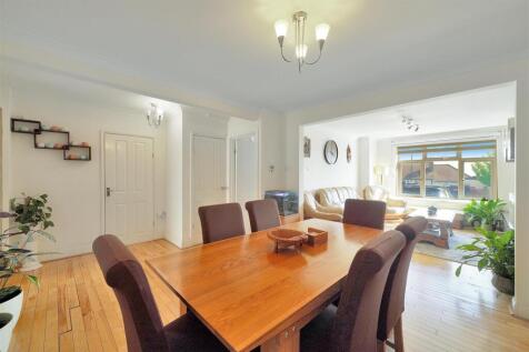 26 Northwood Gardens - 1aUSvo8Sg8mQm6ZAE2rX.jpg