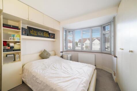87 Tavistock Avenue, Perivale - c3SAuL3Kg59r5hFAVn