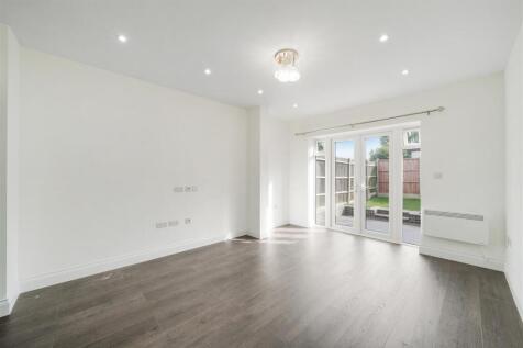 61 Whitton Avenue East - 7zxJr5iZSC4dPg3WxoRS.jpg