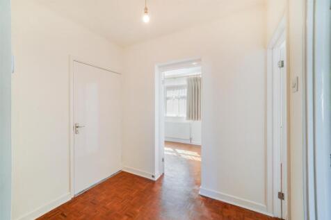 2 Circle Court, Harrowdene Road - B1M7jKOZmAlagDmt
