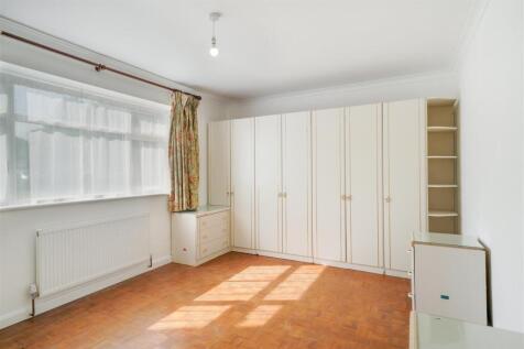 2 Circle Court, Harrowdene Road - l0wCDpLRE2Pohc6P