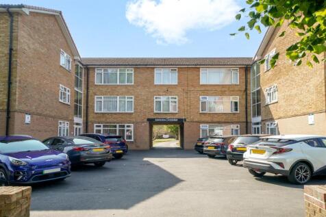 2 Circle Court, Harrowdene Road - aIjXVp6EpanLDf8J