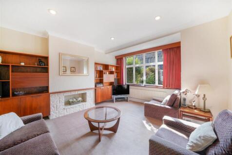 57 St. Andrews Avenue - 6jF0MO9OhzqIl2esm4Ia.jpg