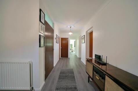 20 Lantern Close - CtT5JwtqTs8BhTntx5ng.jpg