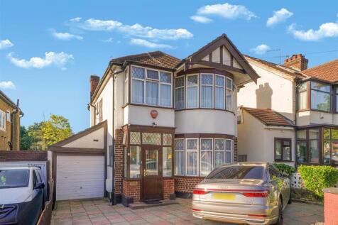 36 Cavendish Avenue - sasphMCBWHZH3zaAw3Op.jpg