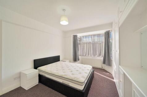 36 Cavendish Avenue - pNADmm3Ny9Ribrihd37G.jpg