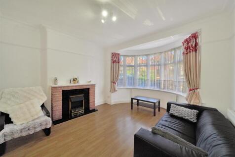 36 Cavendish Avenue - Gkcskh9z7OQHSfugKMgN.jpg