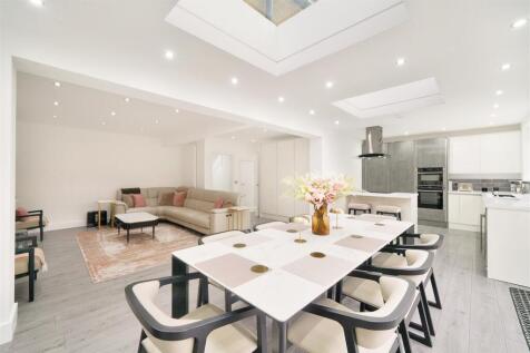 31 Edwards Avenue - KhfpRjUzqWg32V0lnWTM.jpg