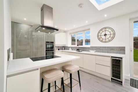 31 Edwards Avenue - SEbe5TPzNLTpEXYVIWLZ.jpg